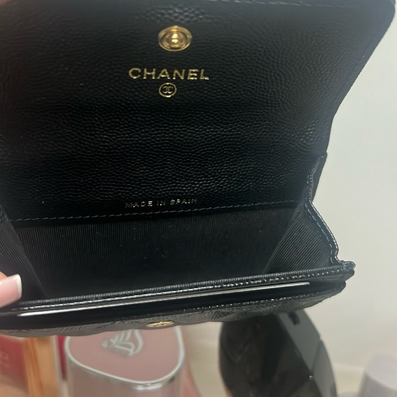CHANEL Flap Card Holder - Picture 6 of 8